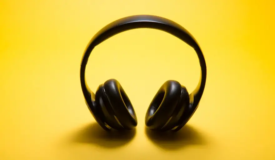 Radio terminu vārdnīca – bitrate, mono, stereo u.c.